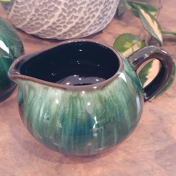 BLUE MOUNTAIN POTTERY sugar bowl and creamer - Picture 2 of 9